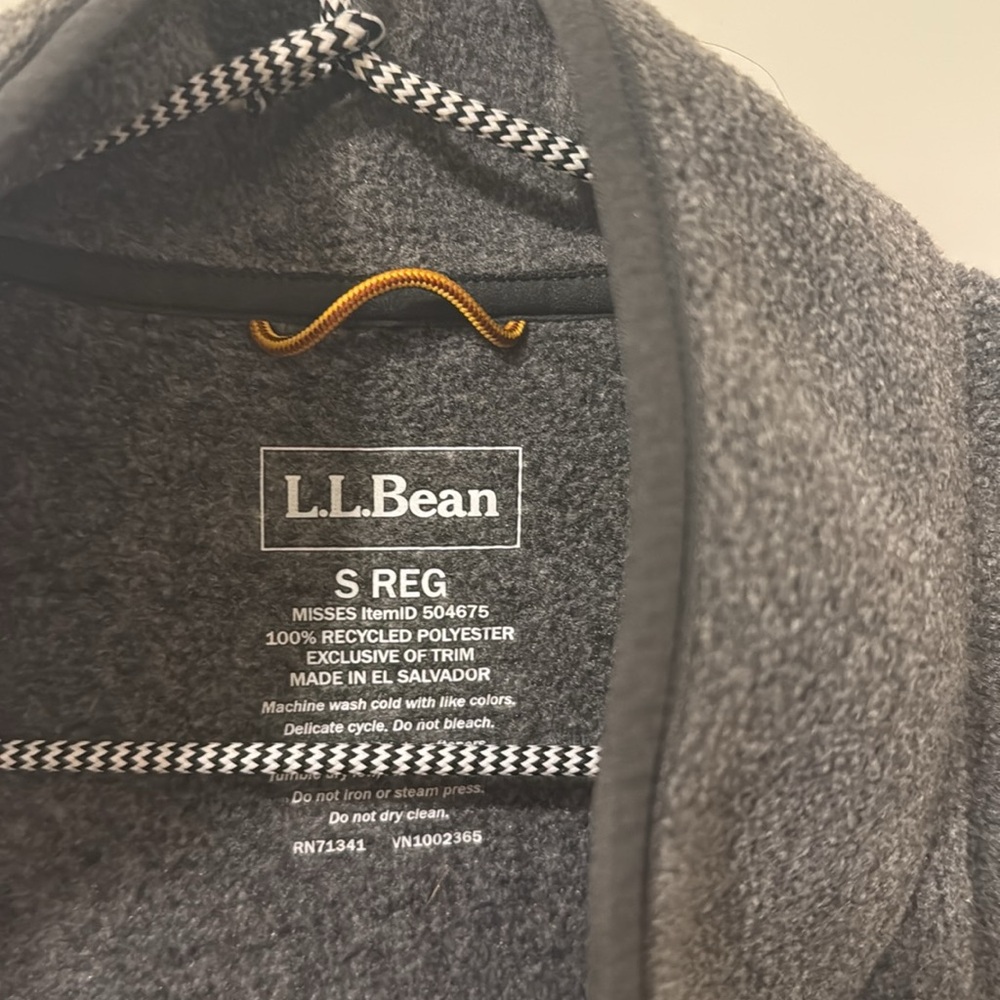 LL Bean Vest - Picture 5 of 6